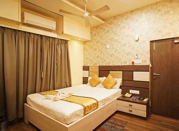 room_img_1