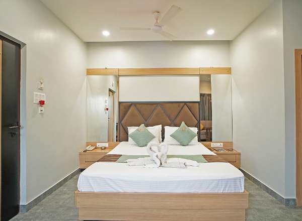 room_img_1